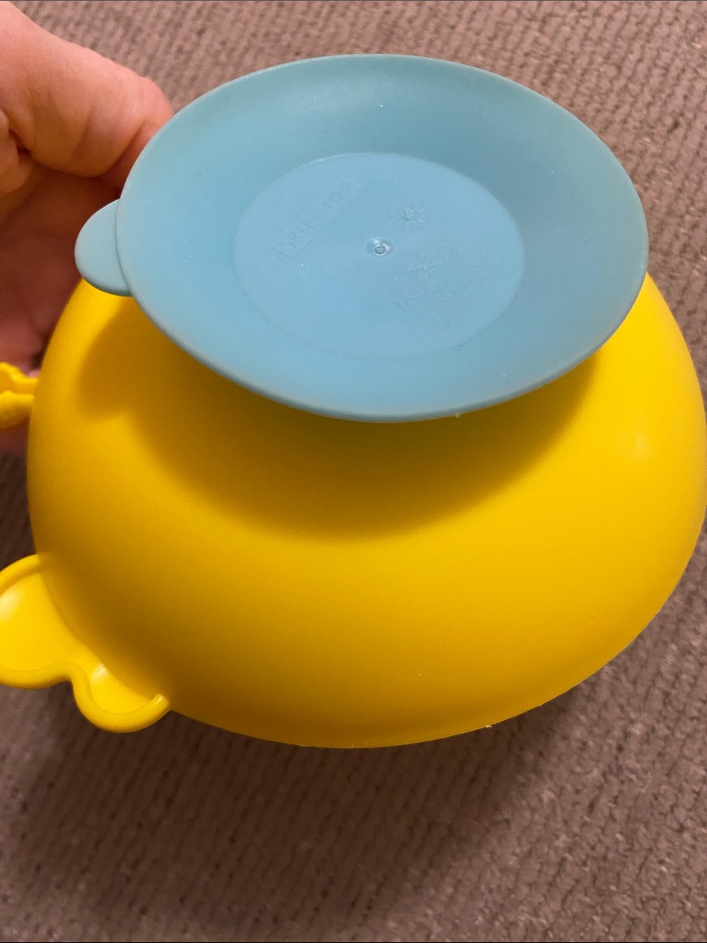 Skip Hop activity center Yellow Bee Face suction Bowl explore & more - Picture 7 of 15